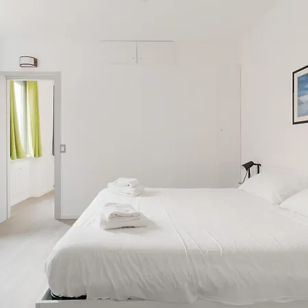 Apartamento Guesthost - Modern Precotto *