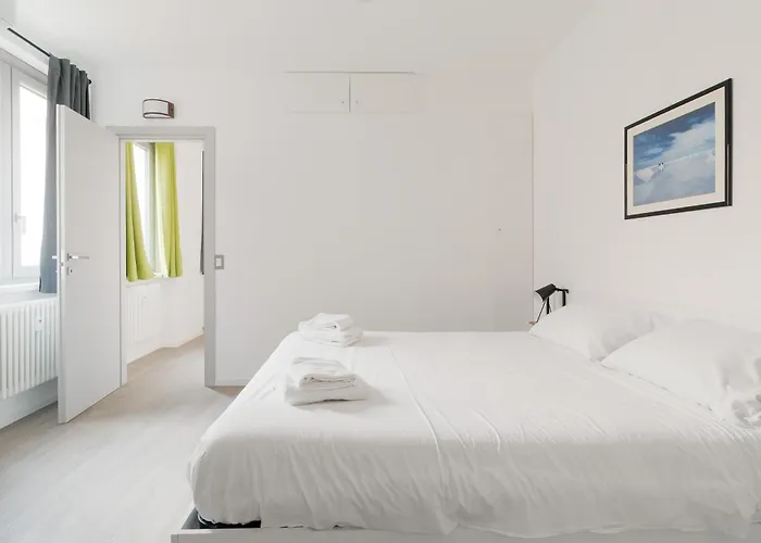 Apartmán Guesthost - Modern Precotto *